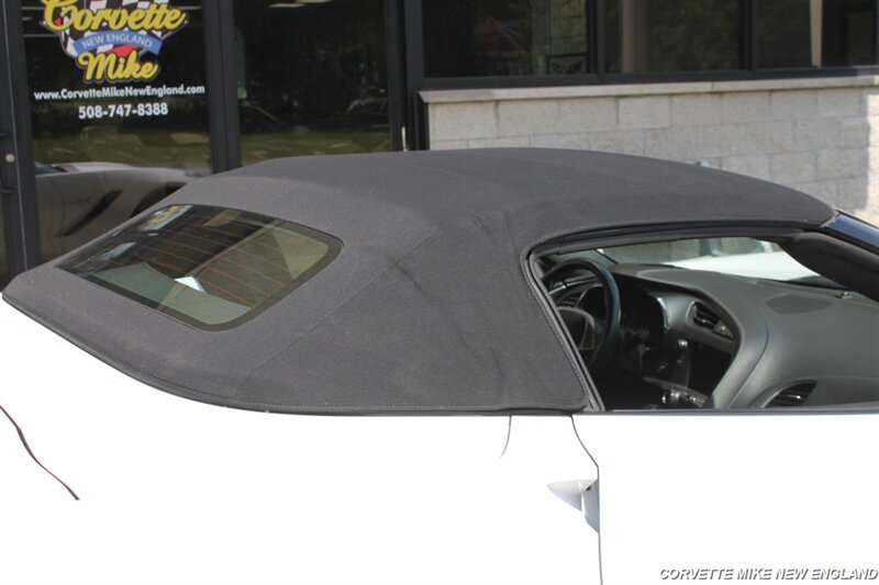 Used 2015 Chevrolet Corvette Stingray Convertible w/ 3LT Preferred Equipment Group RWD image 26