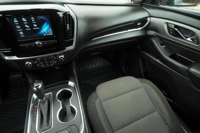 Used 2019 Chevrolet Traverse LS image 12