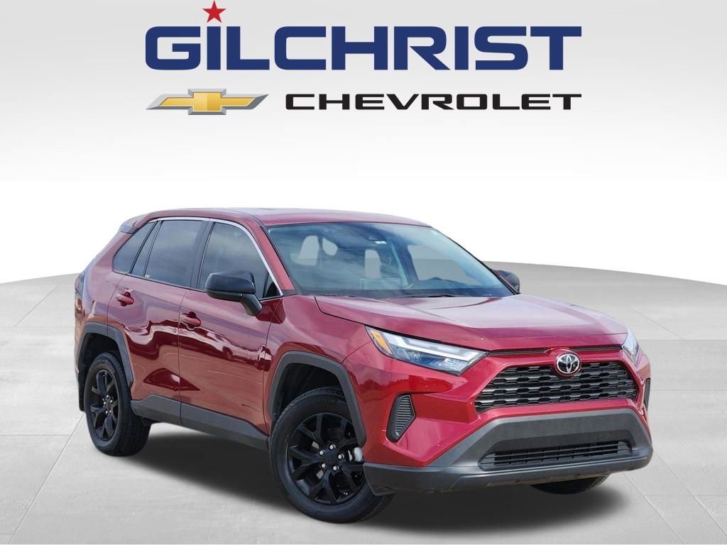 Used 2024 Toyota RAV4 LE image 1