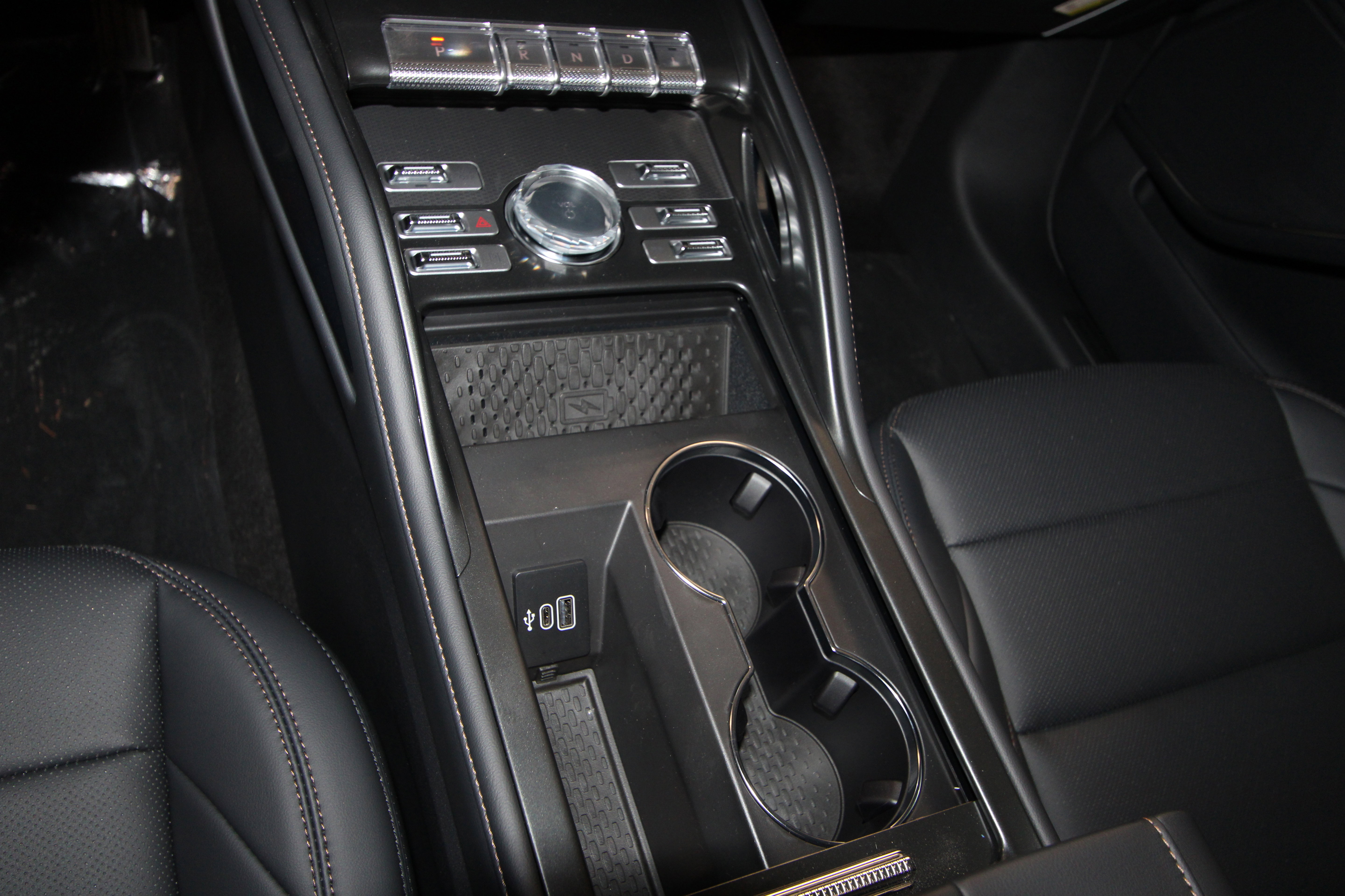 New 2026 Lincoln Nautilus Premier image 19