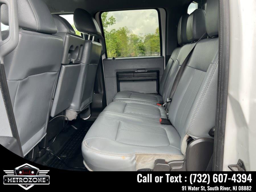 Used 2013 Ford F550 4x4 Crew Cab Super Duty w/ Payload Upgrade Pkg image 16