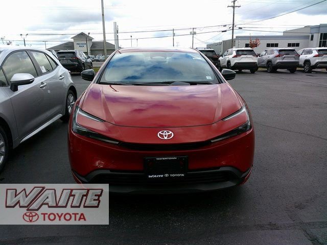 New 2026 Toyota Prius LE image 6