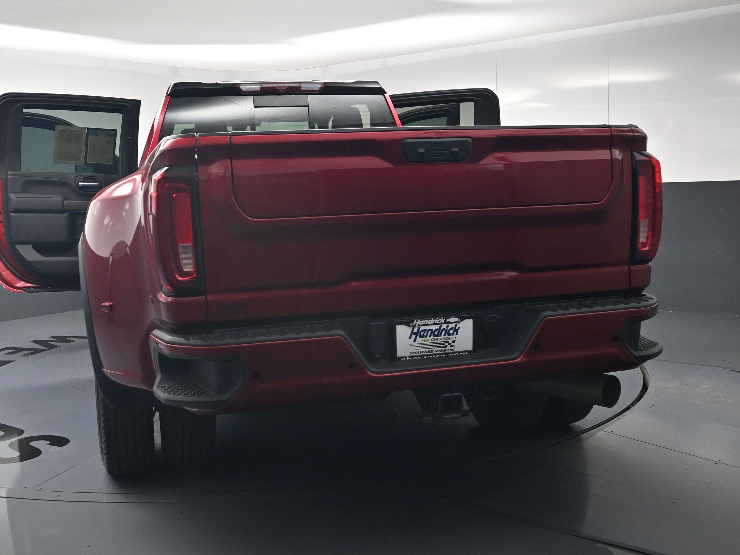 Used 2022 GMC Sierra 3500 Denali AWD/4WD image 18