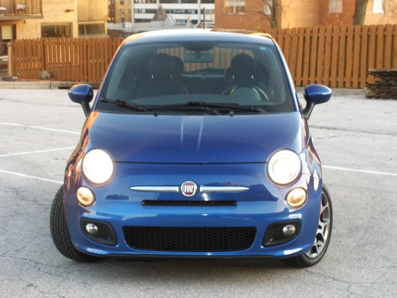 Used 2012 FIAT 500 Sport w/ Safety & Sound Pkg FWD image 5