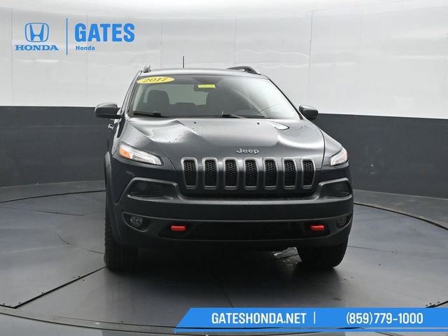 Used 2017 Jeep Cherokee Trailhawk w/ Comfort/Convenience Group image 5