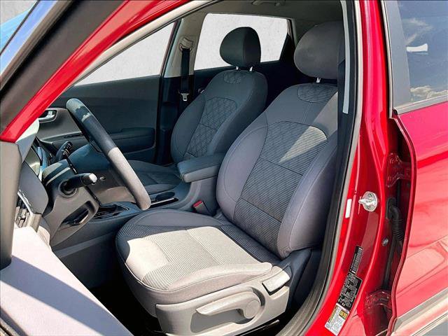 Used 2017 Kia Niro FE FWD image 25