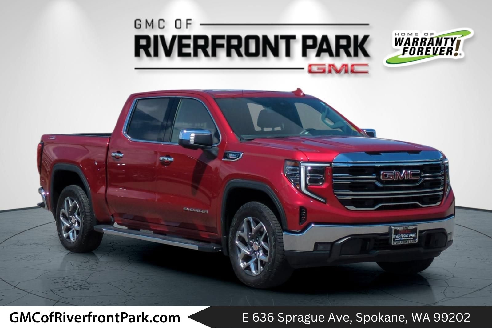 Used 2024 GMC Sierra 1500 SLT w/ SLT Premium Package AWD/4WD image 1
