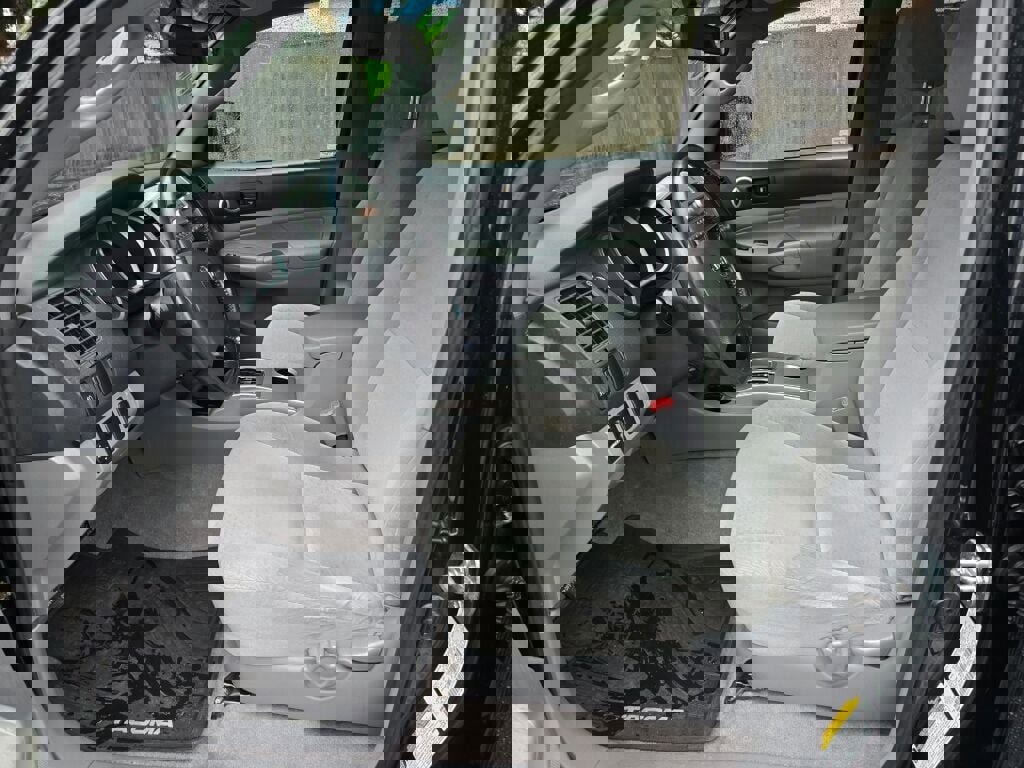 Used 2006 Toyota Tacoma PreRunner image 20