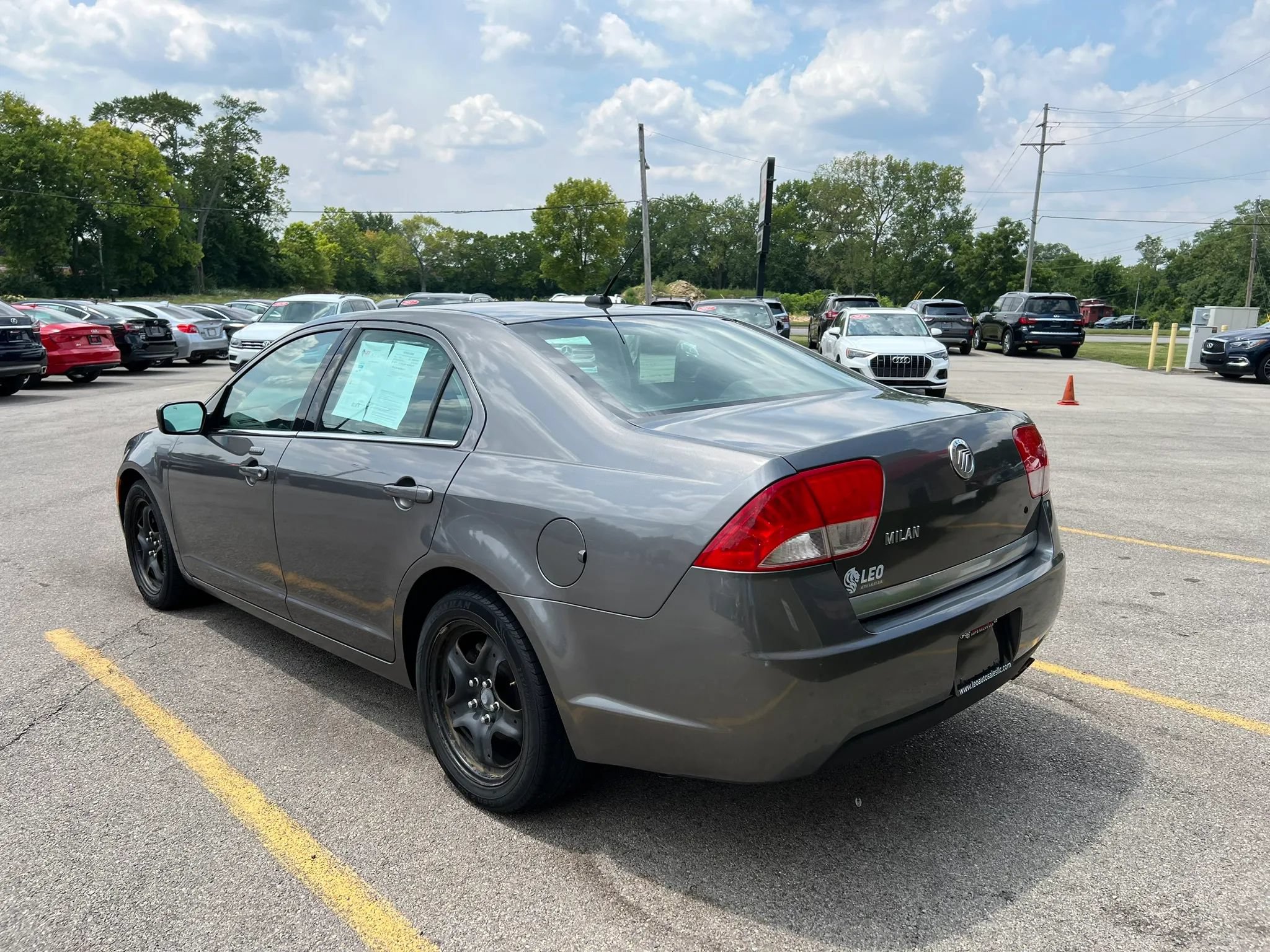 Used 2010 Mercury Milan FWD image 7