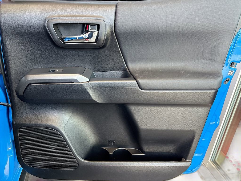 Used 2019 Toyota Tacoma TRD Pro AWD/4WD image 27