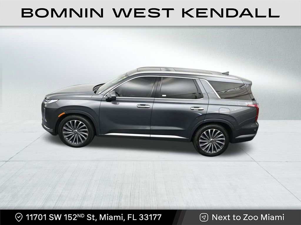 Used 2024 Hyundai Palisade Calligraphy image 13