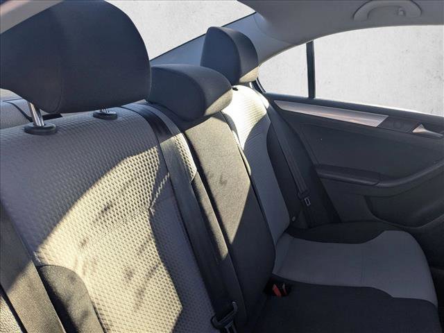 Used 2018 Volkswagen Jetta S image 17
