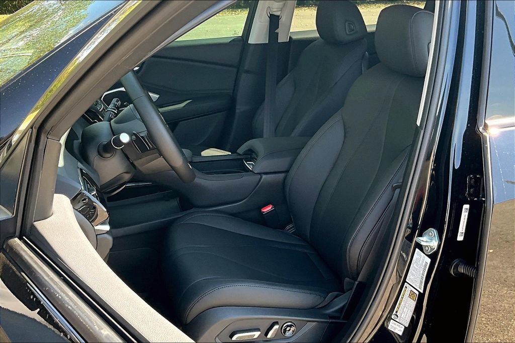 Used 2024 Acura RDX SH-AWD image 13