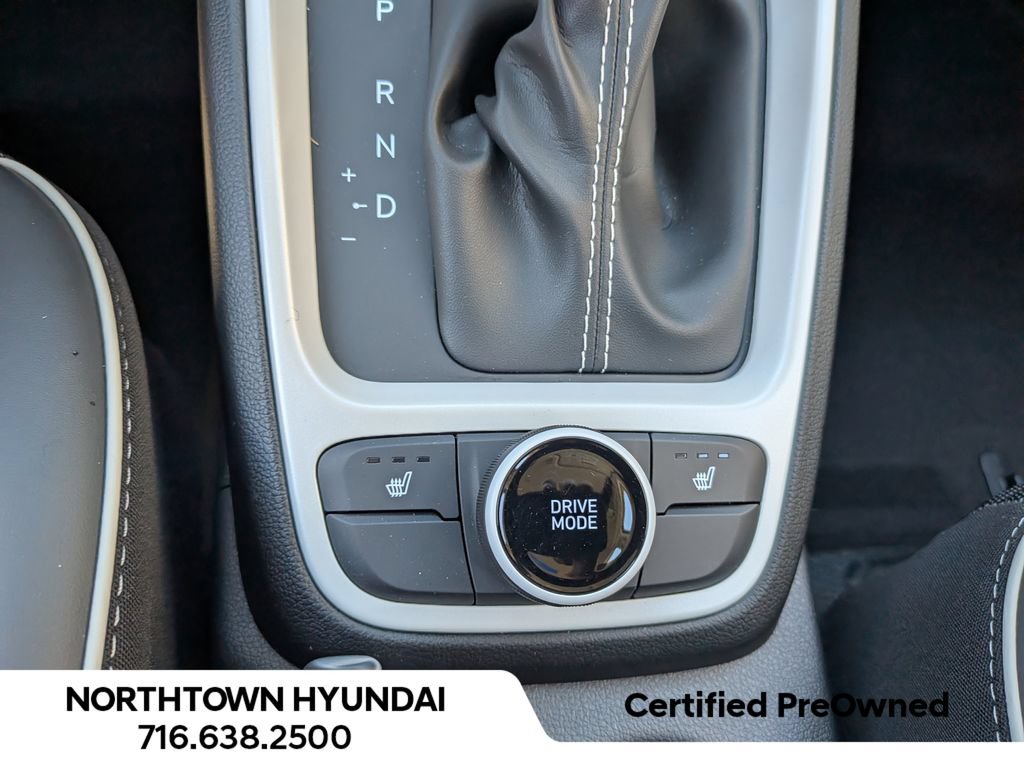 Certified 2026 Hyundai Venue SEL FWD image 16