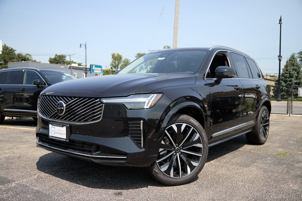 New 2025 Volvo XC90 B6 Plus w/ Protection Package