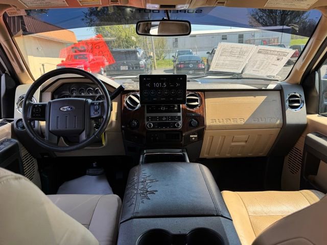 Used 2011 Ford F250 Lariat w/ Lariat Interior Pkg AWD/4WD image 8