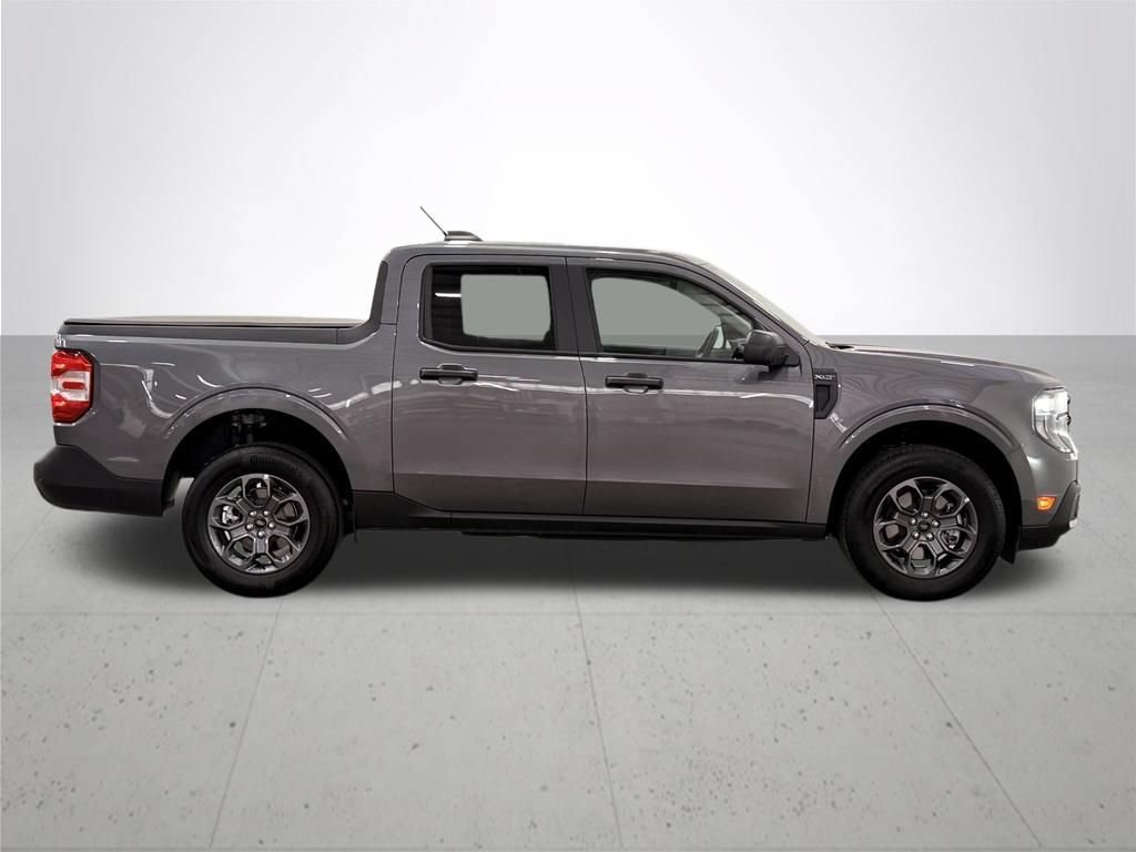 Certified 2025 Ford Maverick XLT FWD image 10