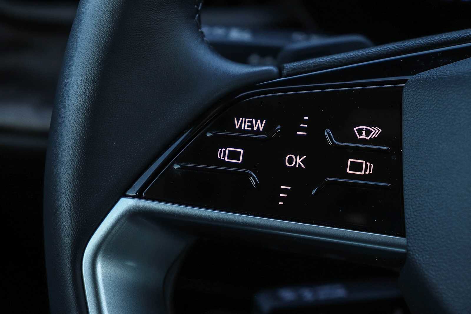 Used 2025 Audi Q5 Premium Plus w/ Premium Plus image 17