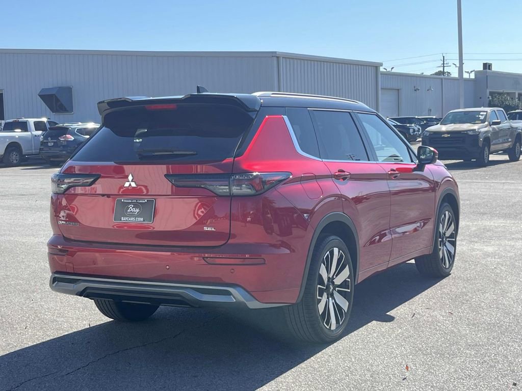 New 2026 Mitsubishi Outlander SEL image 4