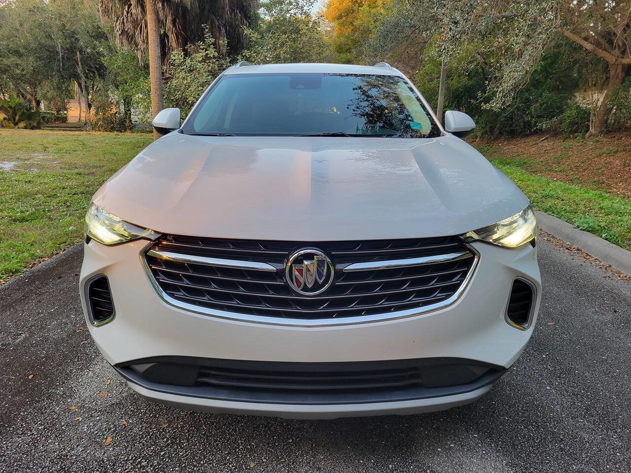 Used 2021 Buick Envision Preferred image 2