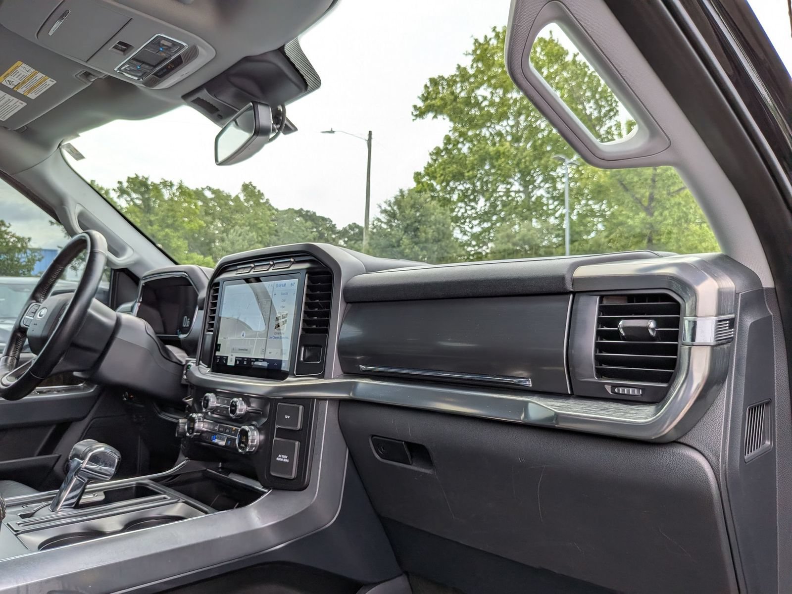 Used 2021 Ford F150 Lariat AWD/4WD image 39