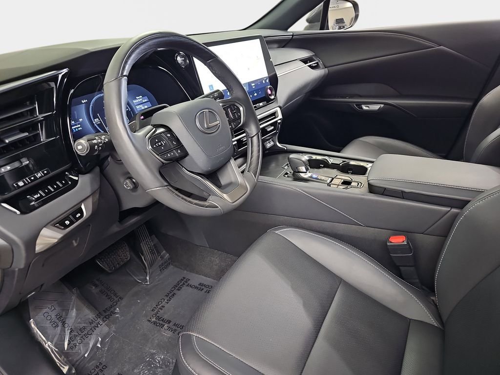Certified 2025 Lexus RX 350h w/ Convenience Package image 19