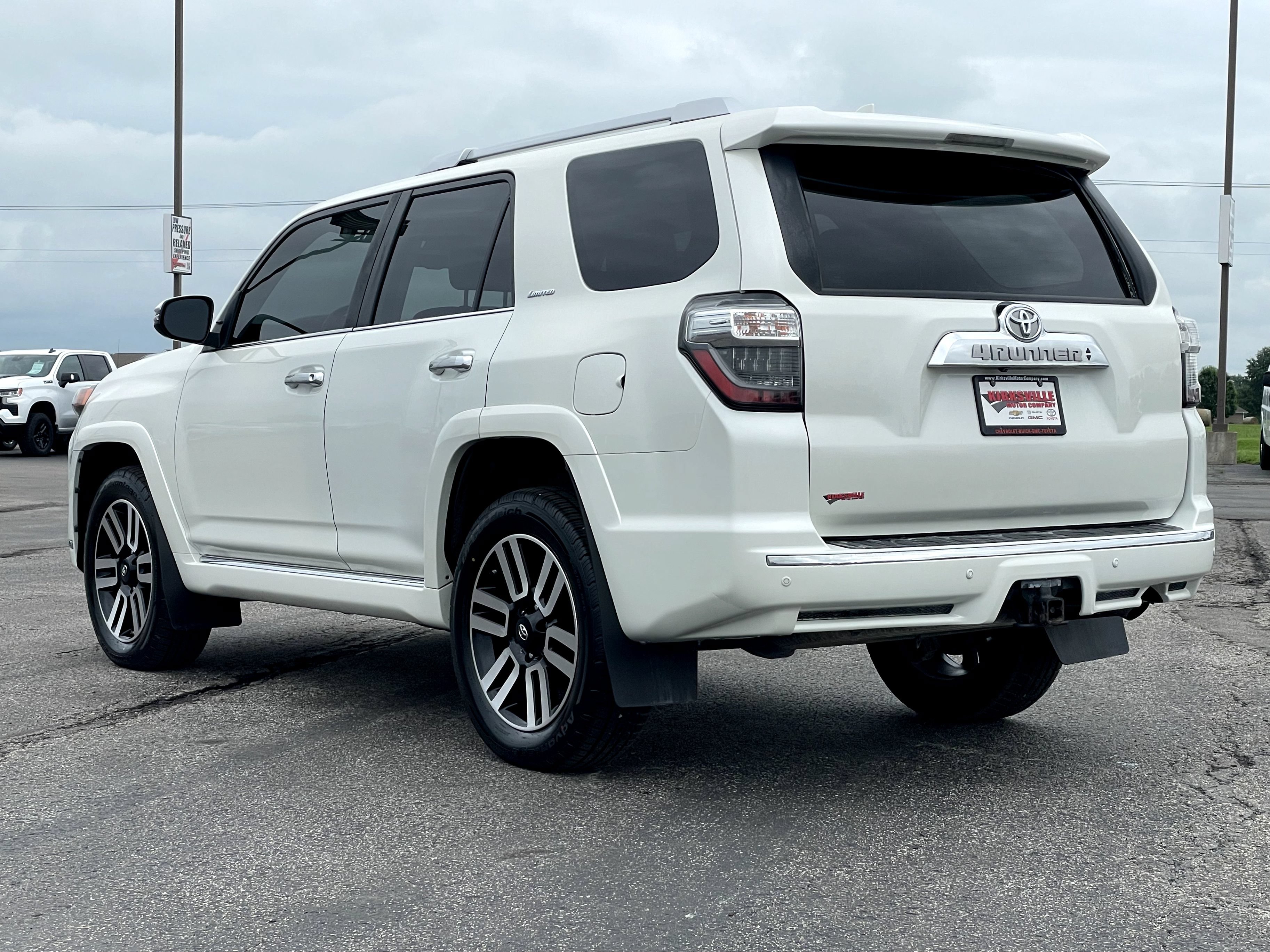 Used 2020 Toyota 4Runner Limited AWD/4WD image 6