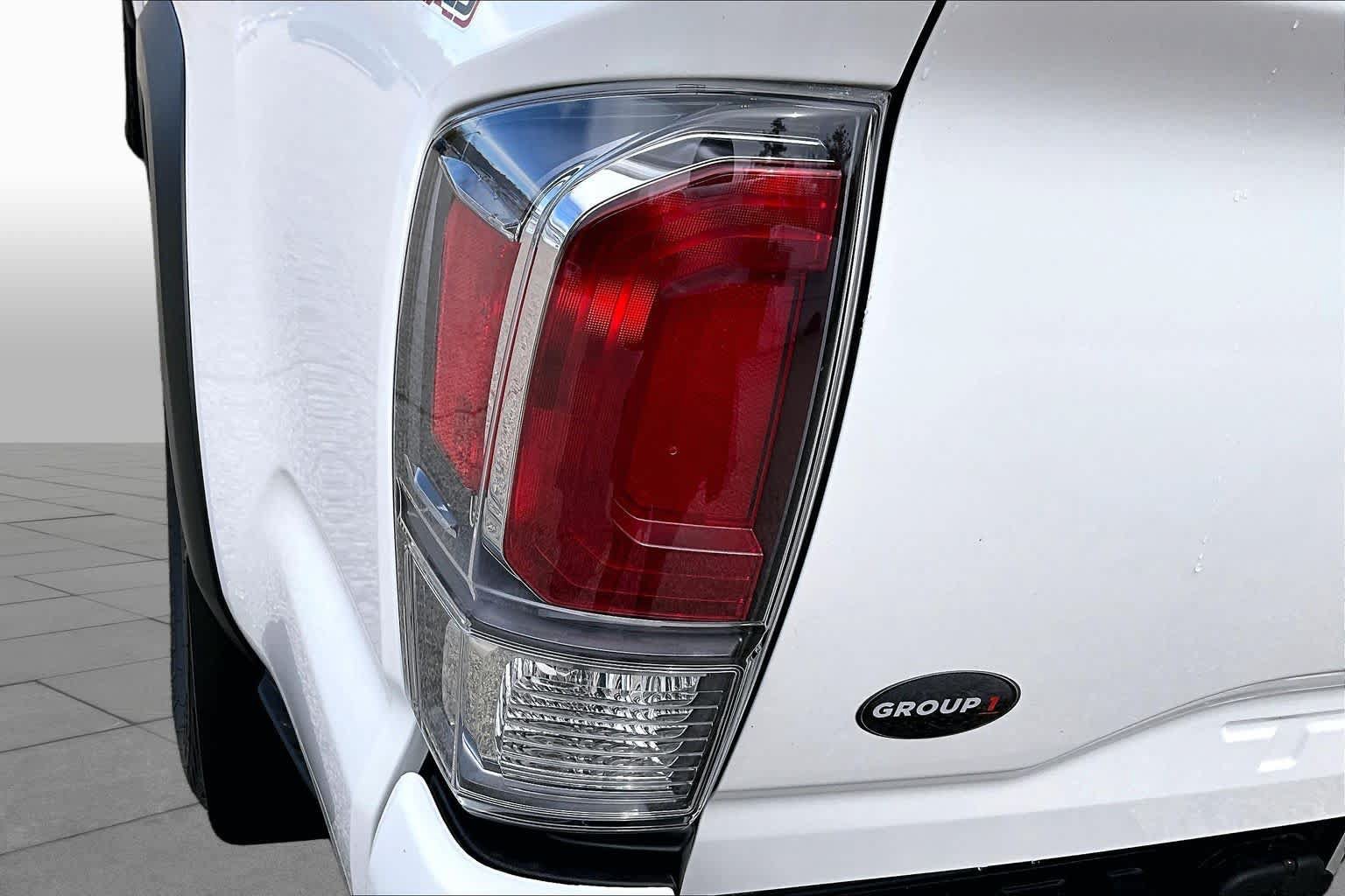 Used 2023 Toyota Tacoma TRD Off-Road w/ TRD Premium Off Road Package AWD/4WD image 27
