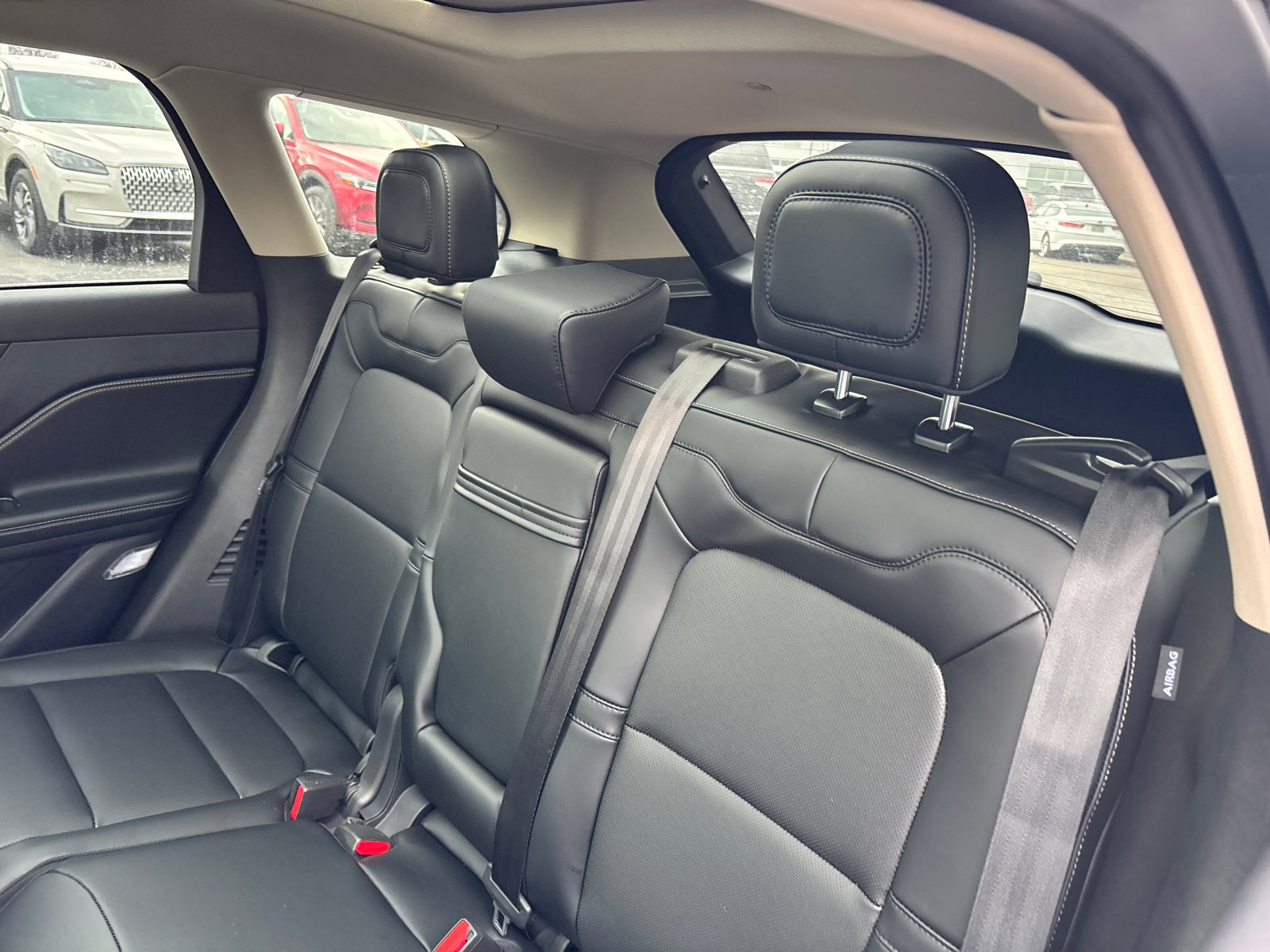 New 2026 Lincoln Corsair Premiere image 27