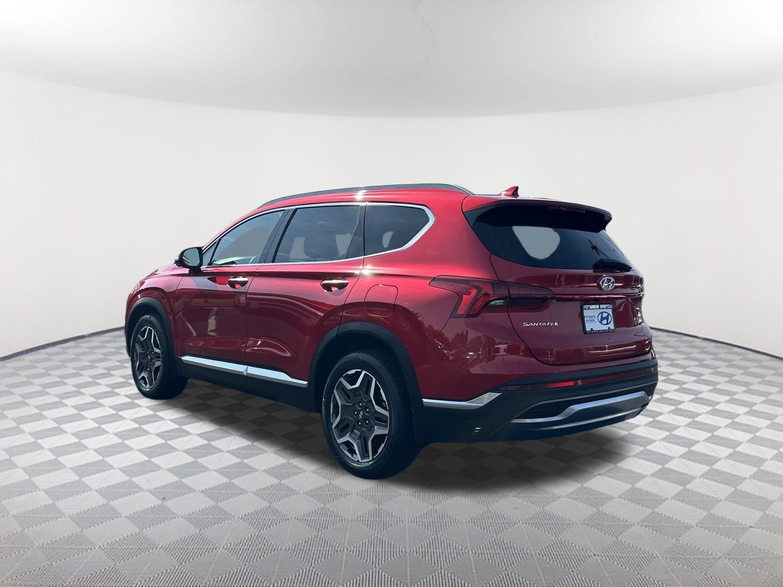 Used 2023 Hyundai Santa Fe Limited w/ Cargo Package FWD image 7