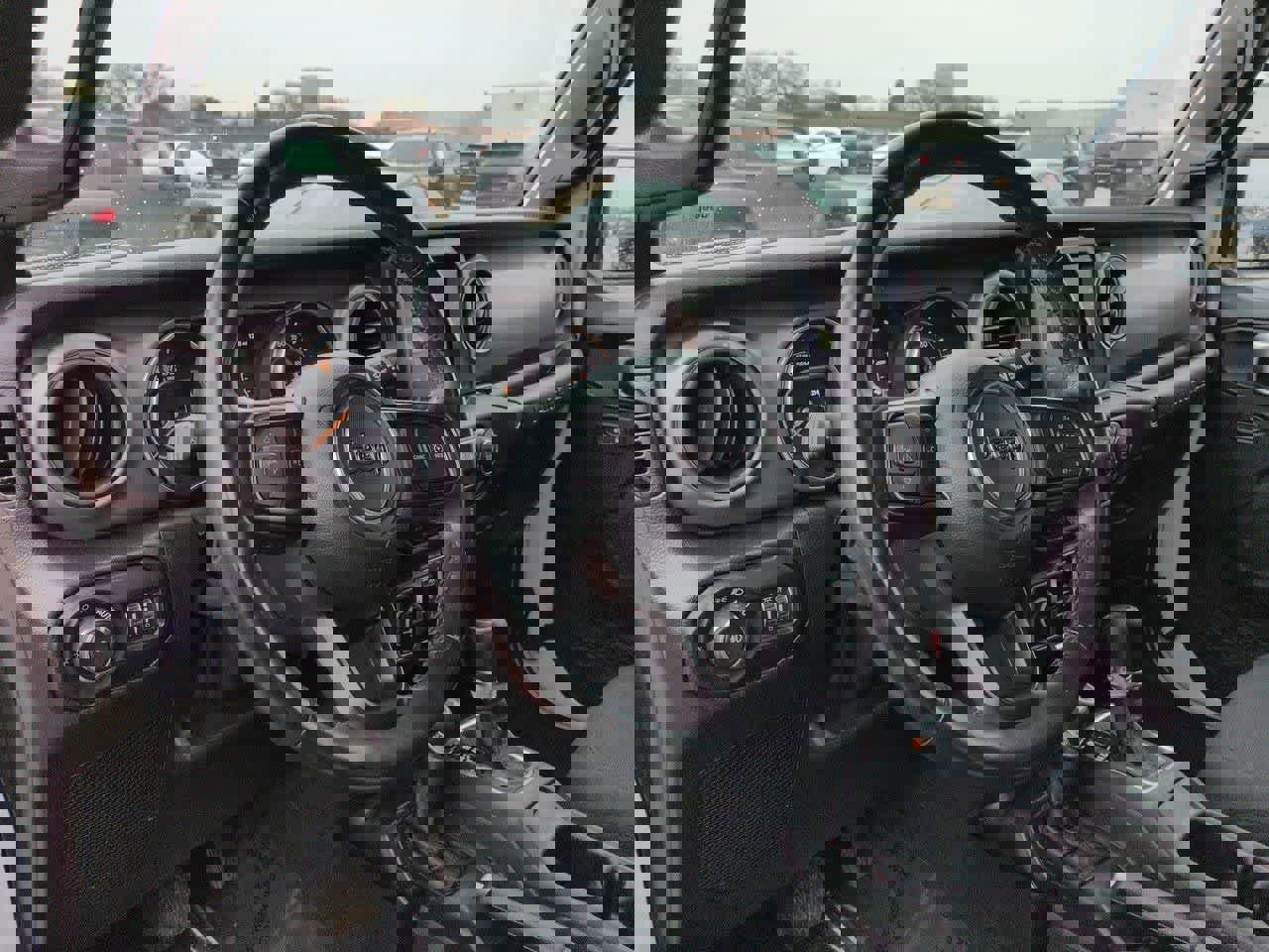 Used 2022 Jeep Wrangler Unlimited Sport image 2