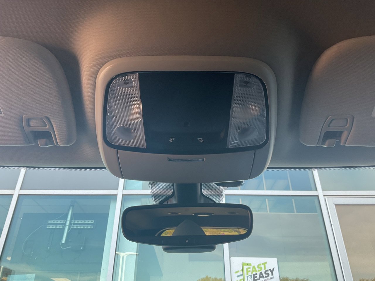Used 2021 Dodge Durango SXT w/ 3rd Row Seating Group RWD image 18