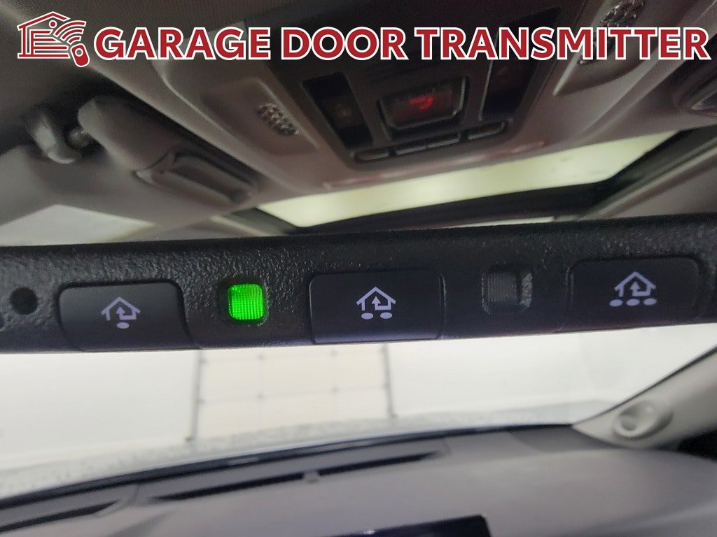 Used 2022 Toyota Camry XSE w/ Navigation Package FWD image 30