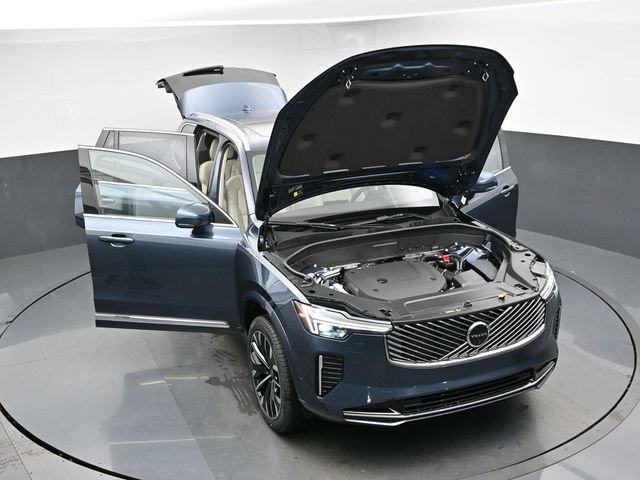 New 2026 Volvo XC90 B6 Ultra w/ Protection Package image 54