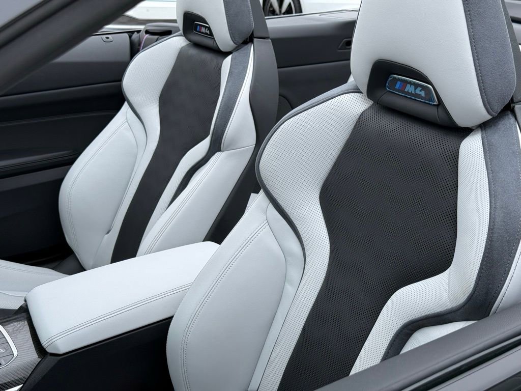 Used 2025 BMW M4 xDrive Competition w/ Executive Package image 19