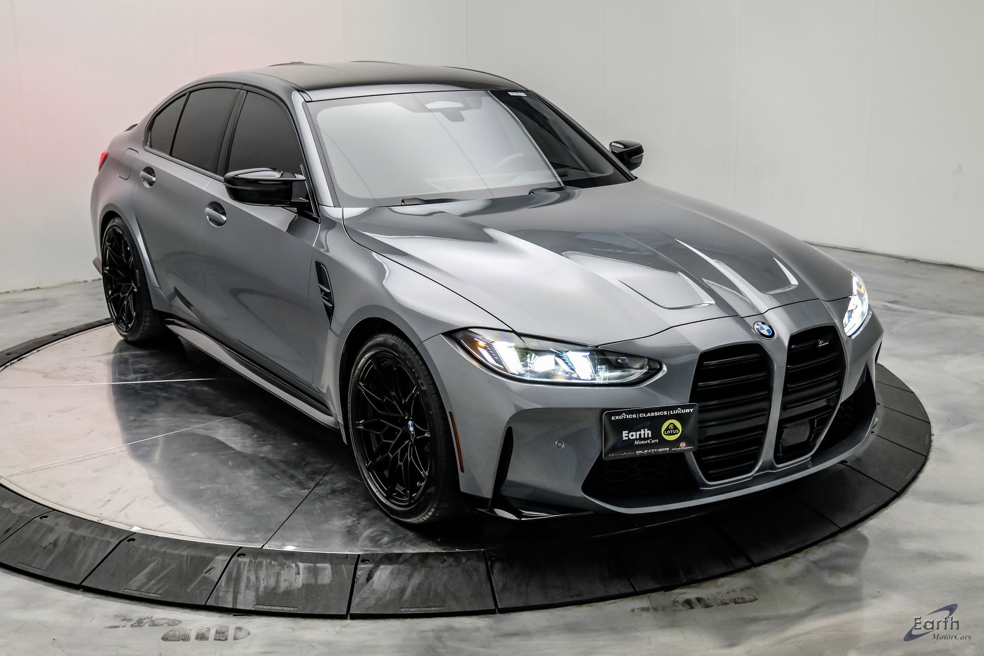 Used 2025 BMW M3 Competition image 24