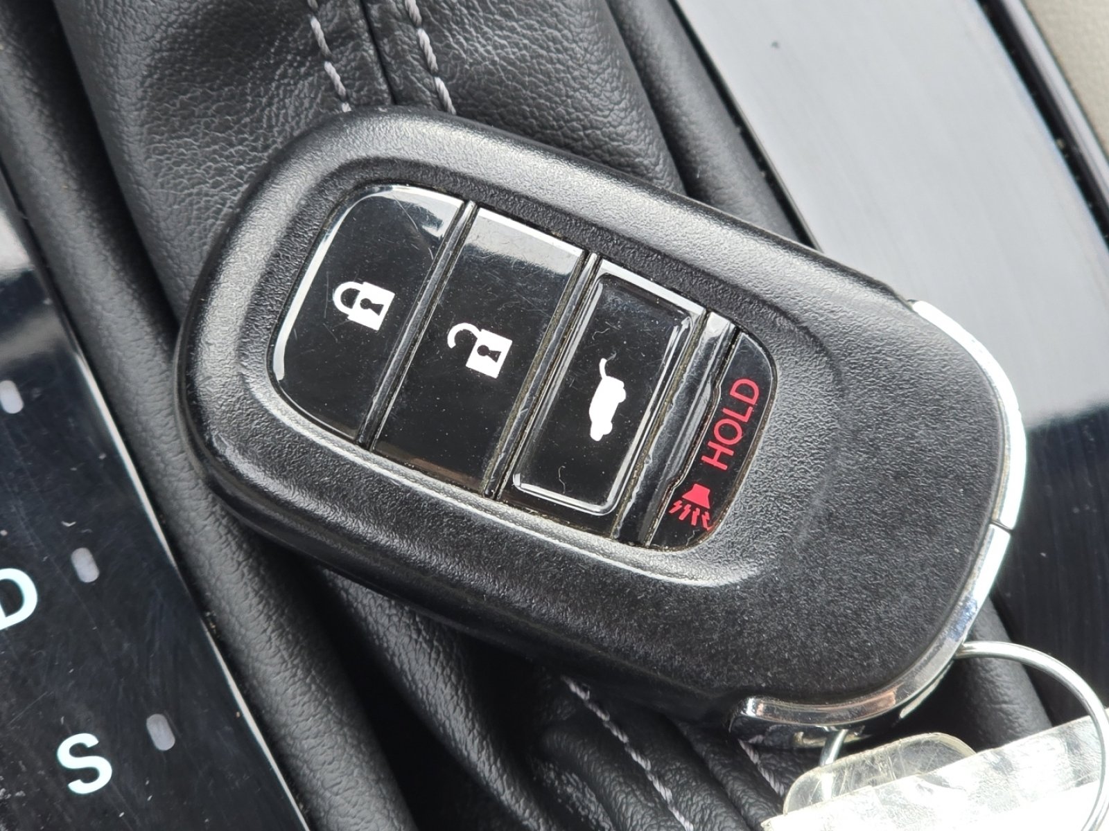 Certified 2024 Honda HR-V LX image 33