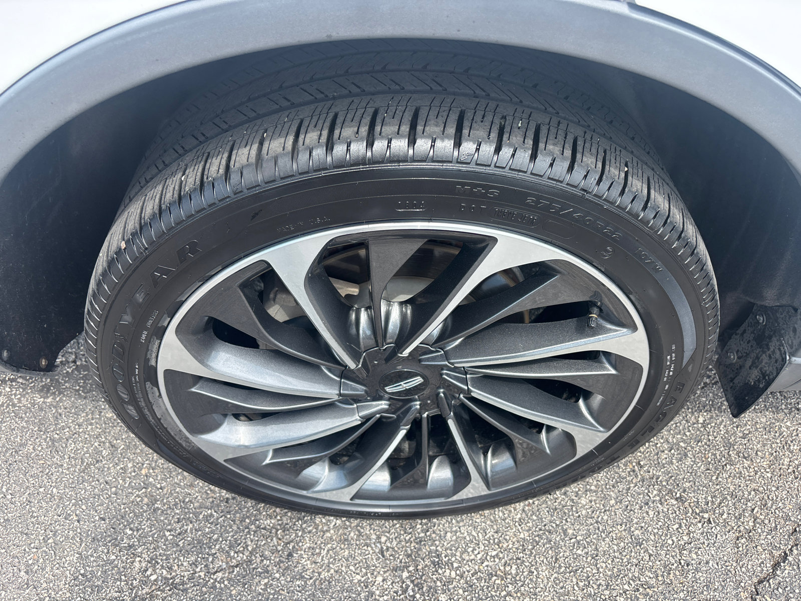 Used 2020 Lincoln Aviator Reserve w/ Equipment Group 202A AWD/4WD image 10