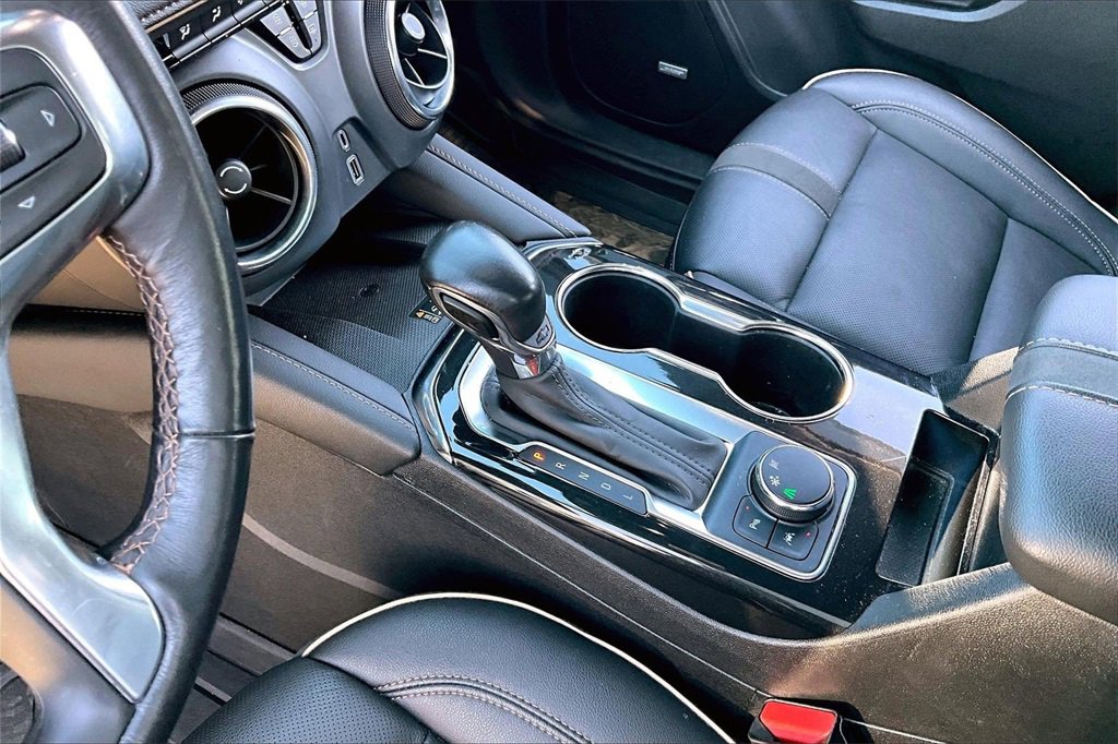 Used 2021 Chevrolet Blazer Premier w/ Driver Confidence II Package image 14