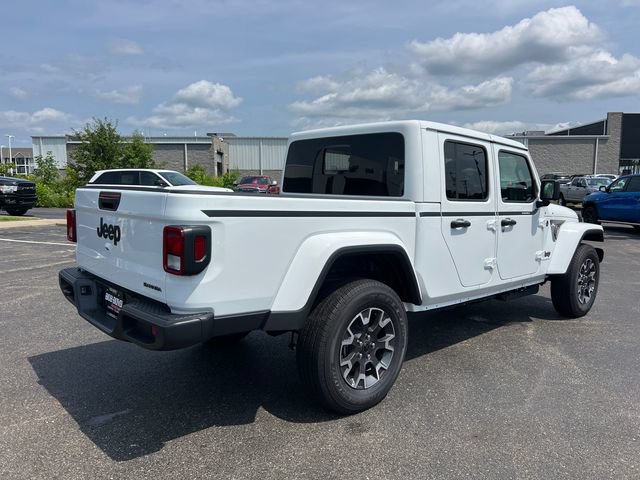 New 2026 Jeep Gladiator Sport AWD/4WD image 8