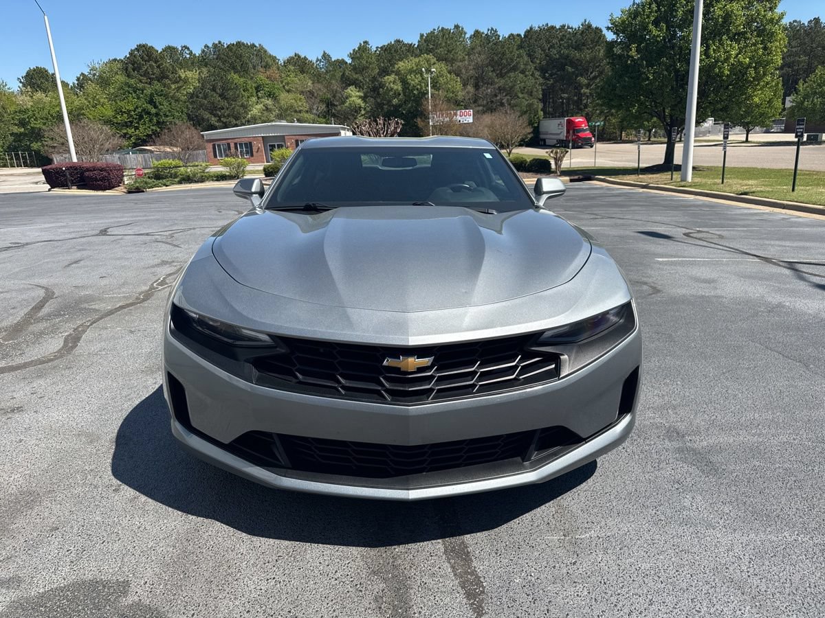 Used 2023 Chevrolet Camaro LT RWD image 2