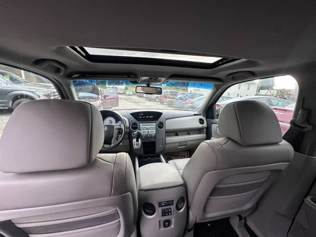 Used 2010 Honda Pilot EX-L image 16