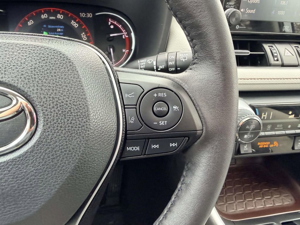 Certified 2021 Toyota RAV4 Limited image 7