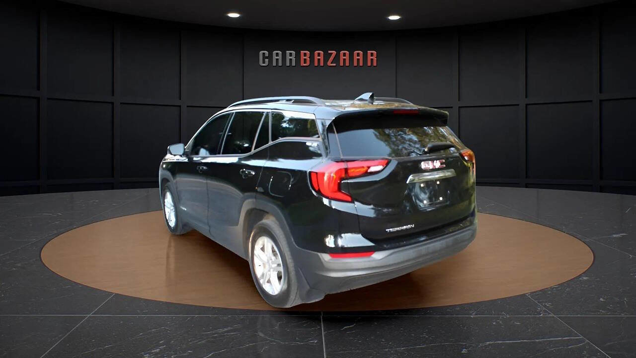 Used 2018 GMC Terrain SLE w/ Driver Convenience Package image 12