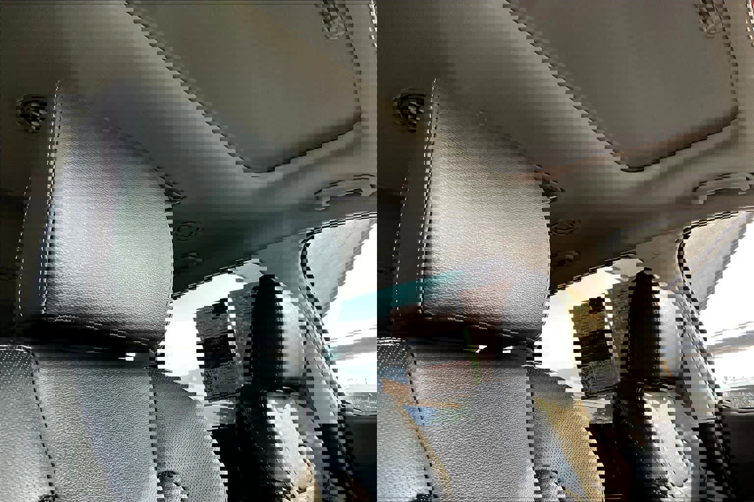 Used 2024 Kia Telluride EX w/ EX Captain's Chair Package image 14