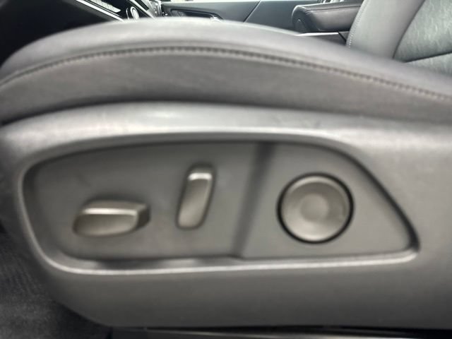 Used 2025 Chevrolet Equinox LT w/ Convenience Package II FWD image 10