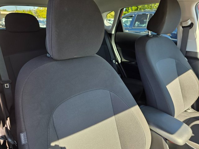 Certified 2024 Hyundai Kona SE image 11