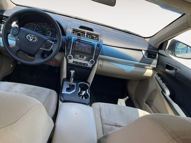 Used 2012 Toyota Camry LE FWD image 10