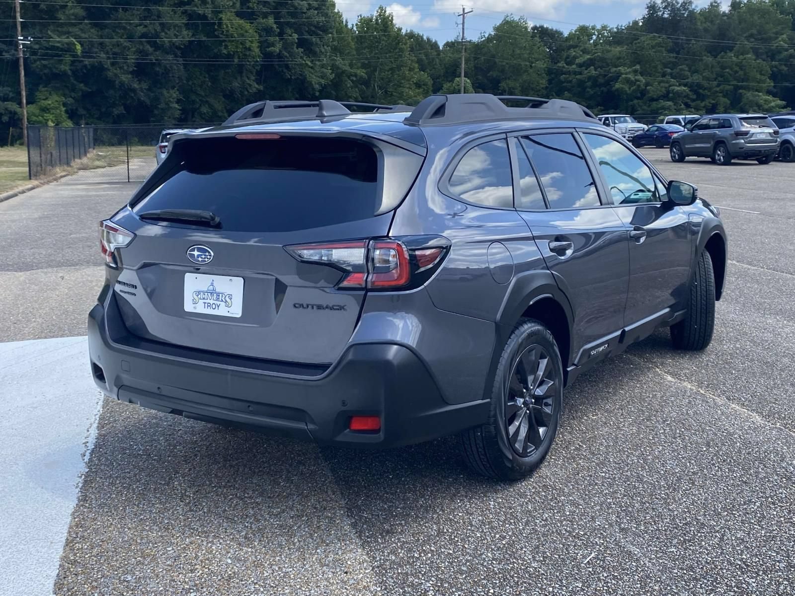 Used 2025 Subaru Outback Onyx Edition AWD/4WD image 7