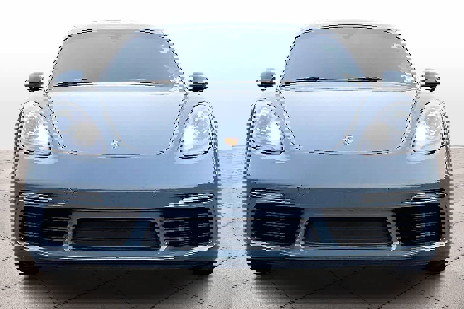 Used 2017 Porsche 718 Cayman S image 3